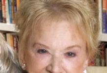 Fern Michaels, Who Built A Writing Empire, Has Died At 92