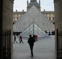 The Louvre Is In A Historic Crisis