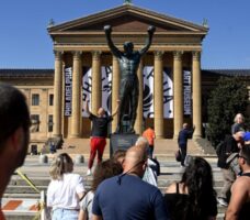 Philadelphia Art Museum Doubles Down On Fired Director