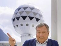 Erich von Däniken, Whose Books Spread The Idea That Aliens Established Earth’s Early Civilizations, Is Dead At 90