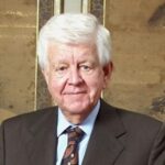 Bruce Crawford, Ad Exec Who Led Metropolitan Opera And Lincoln Center, Has Died At 96