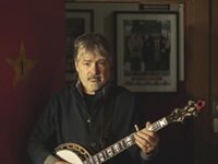 Béla Fleck Talks About Why He Canceled His Kennedy Center Concerts