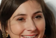 Victoria Jones, Daughter Of Tommy Lee Jones, Has Died At 34