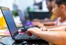 Report: Benefits Of AI In Schools Outweighs Risks
