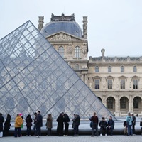 Alleged Massive Ticket Fraud Scheme At Louvre; Police Arrest Nine Suspects