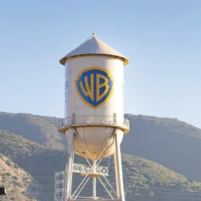 Is Warner Bros Back To (Sky)Dancing With Paramount?