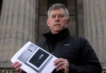 Sorry, “Guerilla Teaching” Isn’t Allowed In Smithsonian Galleries