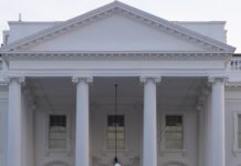 Trump Now Wants To Replace Columns On The Front Of The White House With Fancier Ones