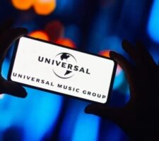 Flush With Cash, Universal Music Announces Share Buyback Plan