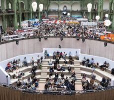Amazon Pulls Sponsorship Of Paris Bookfair After Accusations Of Promoting AI Books