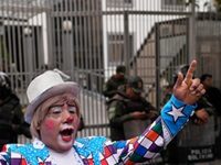 Clowns March Through Bolivia’s Capital To Protest New School Law