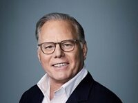 Warner Bros. Shareholders Overwhelmingly Reject CEO’s $800 Million+ Golden Parachute