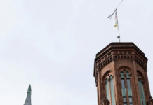 Honestly, Who Would Serve On The Smithsonian’s Advisory Board Right Now?