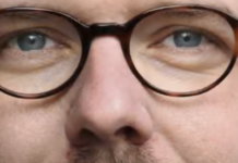 The German Government Really Isn’t Happy About This Guy’s Popular Novella