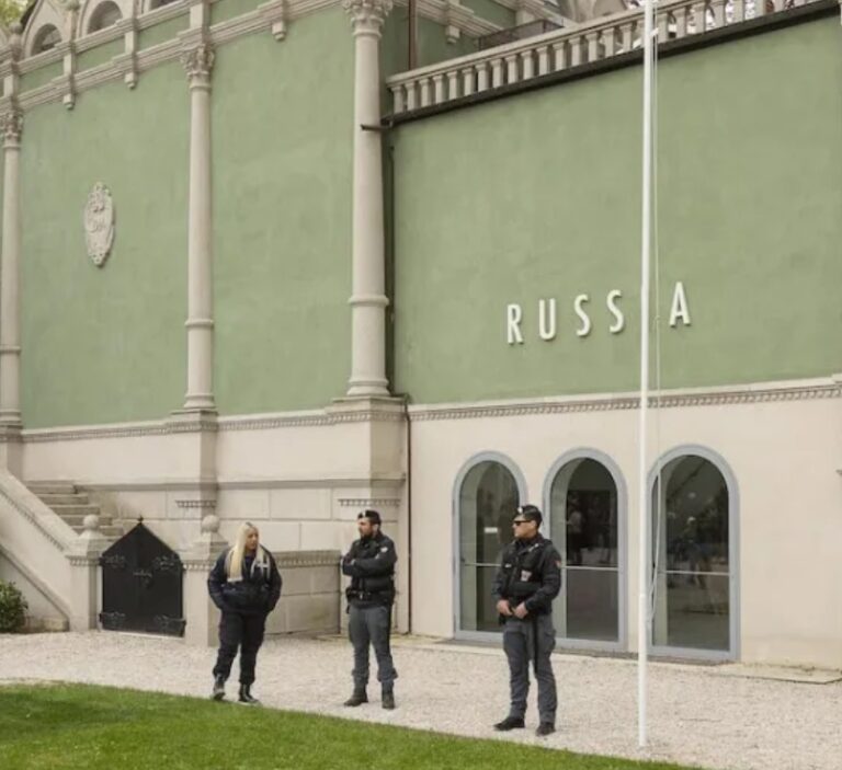 EU Tells Venice Biennale To Justify Russia’s Inclusion Or Lose Funding