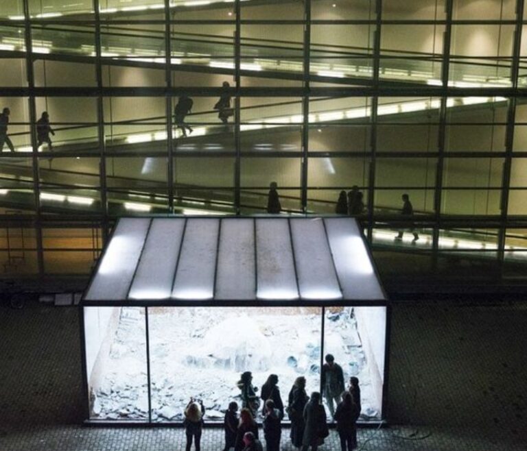 A Pioneering Greek Arts Institution Calls It Quits: “We’ve Done What We’ve Set Out To Do”