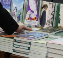 How AI Is Already Changing How People Read