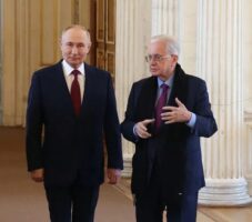 EU Sanctions Director Of The Hermitage