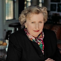 Manuela Hoelterhoff, Pulitzer-Winning Arts Critic, Is Dead At 77