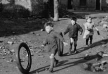 Are Online Worlds The Only Place Children Have Unsupervised Freedom?