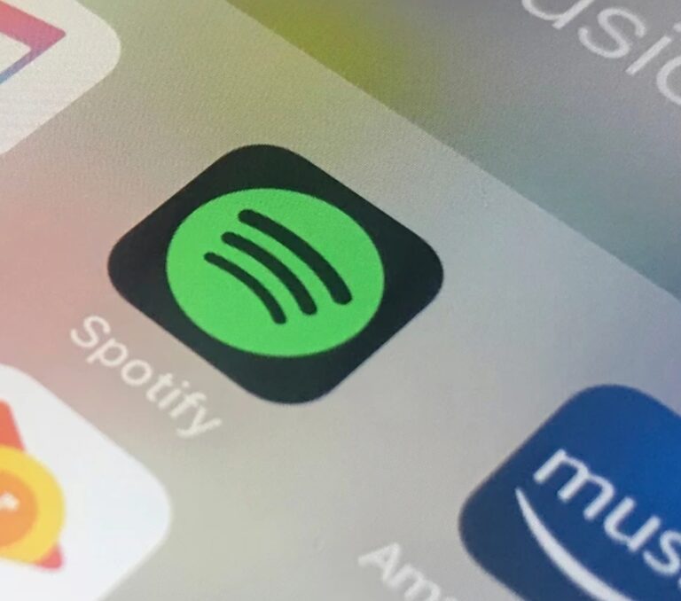Canadian Regulator Says Streaming Services Must Spend 15 Percent Of Revenue On Canadian Content