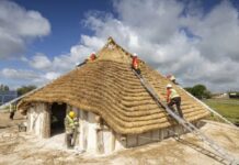 4,500-year-old Structure Recreated Close To Stonehenge