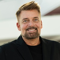 Kansas City Symphony Extends Music Director Matthias Pintscher’s Contract