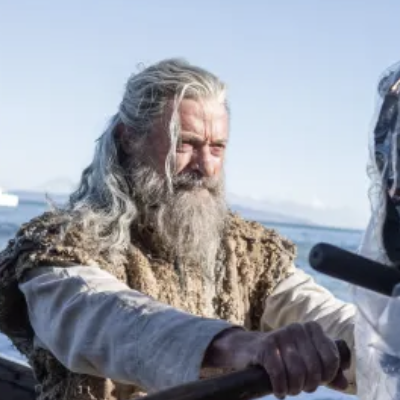 Turning Hugh Jackman Into Grizzled Old Robin Hood Required A Coat That Weighed 200 Pounds