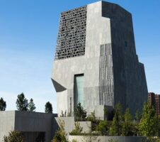 The Obama Center: The Difference Between Libraries And Monuments