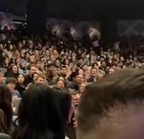 University Student Audience Member Steps In To Finish Performance When Keyboardist Falls Ill