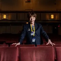 At The Empty Kennedy Center, A Volunteer Tour Guide Soldiers On