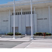 Kennedy Center Stops Public Tours Three Days After NY Times Feature On Tour Guide