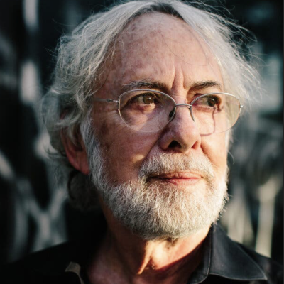 Mike Wallace, Who Wrote ‘Gotham’ And Gave New York A Textured, Bottom-Up History, Has Died At 83