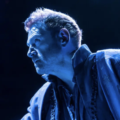 Kenneth Branagh Returns To The Site Of His First Grand Success