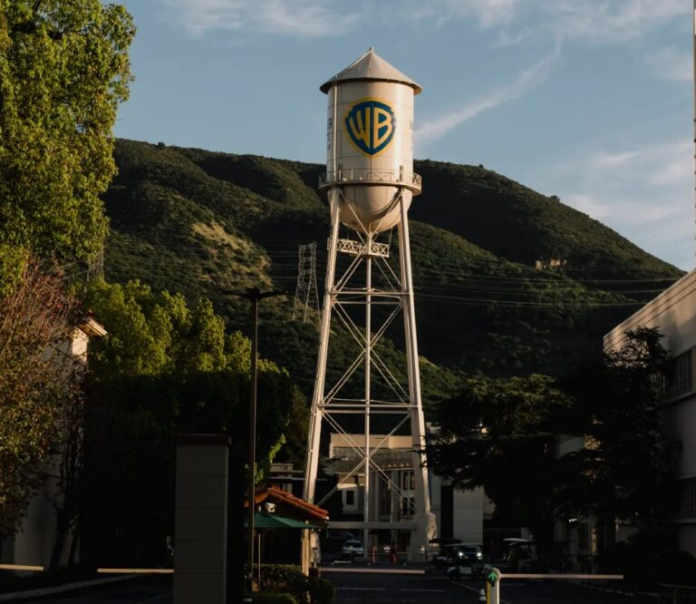 Judge Pauses Paramount/Warner Deal