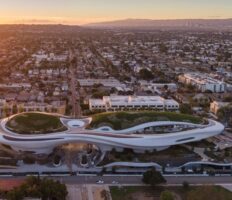 Why Is The New George Lucas Museum In LA Trying To Raise Money?