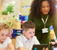 Warning: Screen Time Is Having An Impact On Kids’ Cognitive Abilities