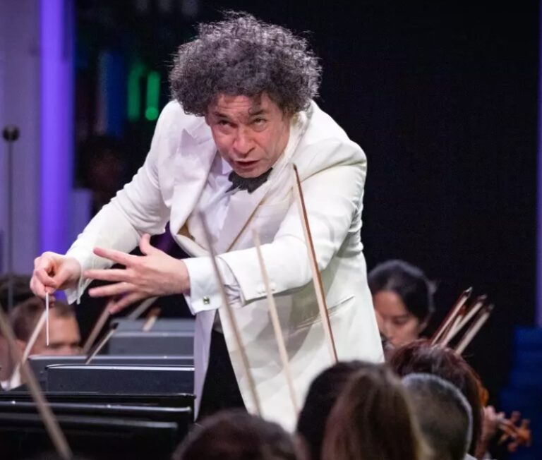 Dudamel Says Goodbye With Four-Night Hollywood Bowl Extravaganza