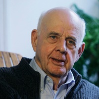 Author Wendell Berry Is Dead At 92