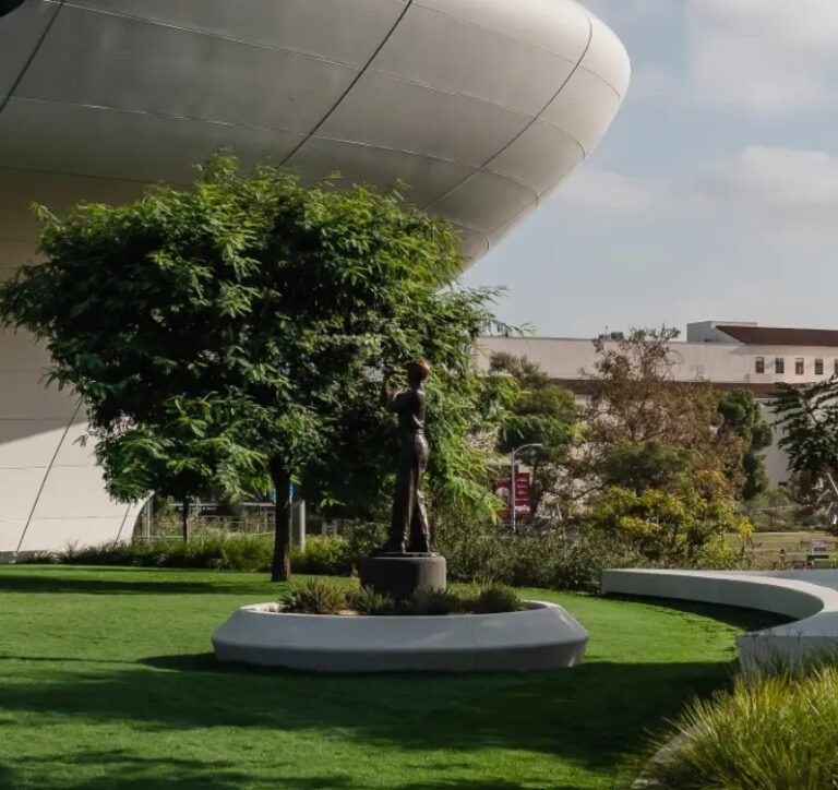 The Lucas Museum’s Populist Bet