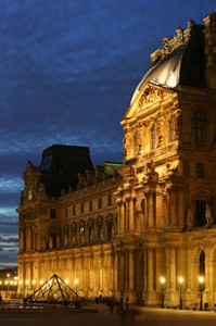 225px-Le_Louvre_-_Aile_Richelieu