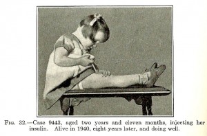 '30s girl injecting insulin