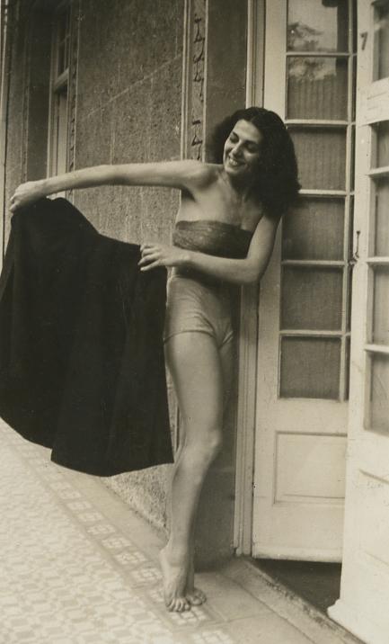 Miriam Golden. 