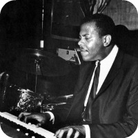 Larry Young facing left